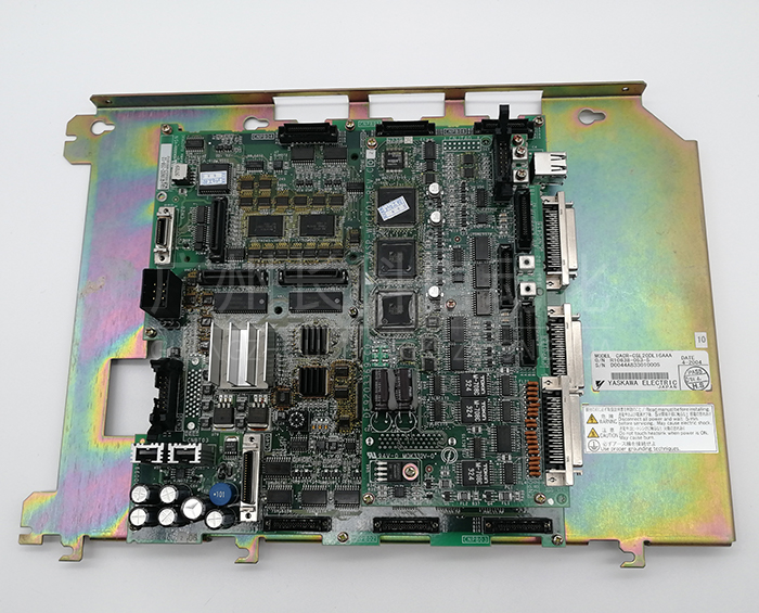 安川機(jī)器人驅(qū)動(dòng)器電路板CACR-CSL20DL16AAA 安川機(jī)器人控制器CACR-CSL20DL16AAA