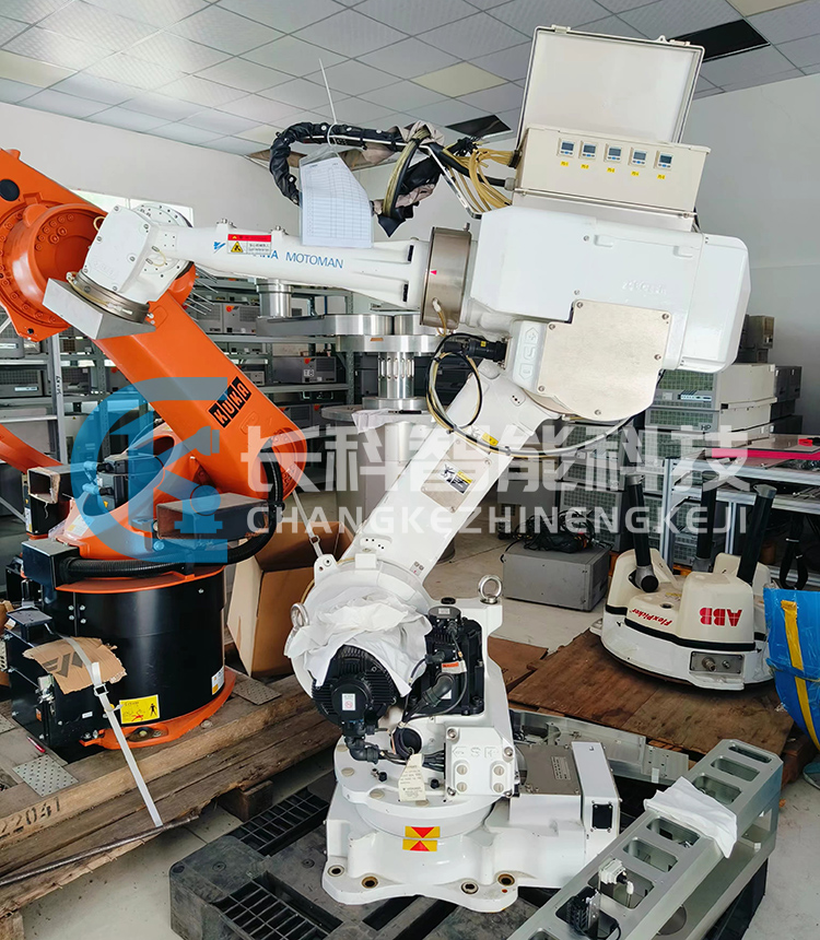 安川MOTOMAN-MCL50無塵室機械臂 安川MOTOMAN-MCL50無塵室機械臂