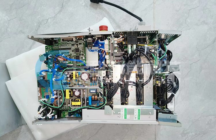 Sankyo三協(xié)控制柜SC5000拆機檢測維修 Sankyo三協(xié)控制柜SC5000拆機檢測維修